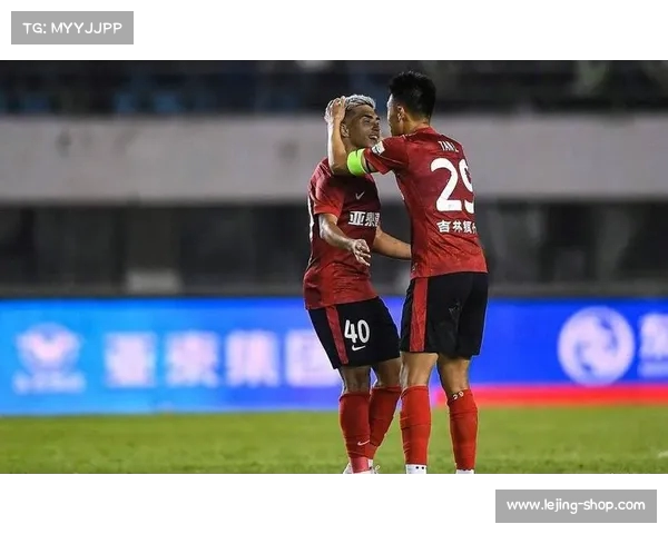 中超半程回顾：两大意外成焦点，保级队形势堪忧(中超联赛半决赛)